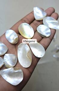 Wholesale Handmade <b>Mother</b> Pearl Gemstone Necklace Natural Oval Cut 20-40mm Loose Gemstones for Jewelry Making - Product Image 3