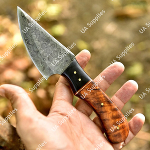 Cuchillo de Supervivencia Táctico de 8 Pulgadas, Forjado a Mano, Hoja de Acero de Damasco de 3 Pulgadas, Afilada como una Navaja, Estilo Gota de Lluvia, Mango de Madera, para Caza, Camping y Uso Diario - Product Image 5