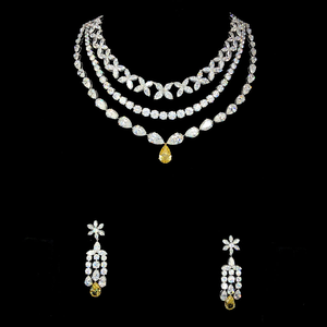 Pendentifs en diamant de laboratoire brillant certifiés IGI en or blanc plaqué or 14 carats pour femmes, de la marque Amber Jewels, qualité EF VVS VS - Product Image 3