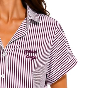 Camisa Corta a Rayas Blancas y Borgoña Personalizada para Mujer, con Logotipo Bordado, Manga Corta, Cierre de Botones, Blusa Casual de Verano, OEM - Product Image 4