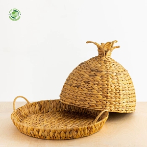 Pineapple-shaped woven tray and food cover set Kitchenware and table decoration Wholesale eco-friendly Made in Vietnam - Product Image 4