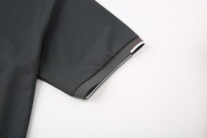 Camisa de Manga Corta Azul Oscuro para Hombre, Diseño Casual con Botones, Bolsillo, Tejido Transpirable, Corte Regular, 220 Gramos, 100% Poliéster - Product Image 3