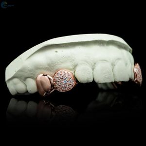 Grillz Premium Personnalisés à 2 Dents en Moissanite, en Argent Sterling 925, Deux Styles (Glaçé et Uni), Capuchons Dentaires, Bijoux Hip Hop, Vente en Gros - Product Image 6