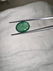 Émeraude Sakota naturelle, taille ovale, 4,77 carats, pierre précieuse verte, haute qualité, vente en gros - Product Image 3