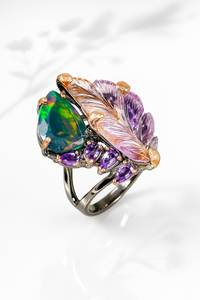 Anillo de Hoja de Ópalo Ametrino Bicolor Diseñado para una Elegancia Artística, una Armonía de Colores Naturales y un Atractivo de Joyería Atemporal - Product Image 3