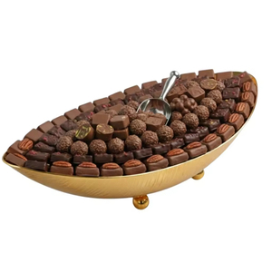 Elegante tazón de metal para chocolate, hecho a mano, con acabado dorado, ideal para regalar en ocasiones como el Ramadán, para servir dátiles, frutos secos y chocolate. - Product Image 6
