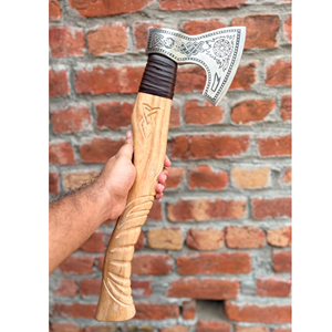 Hacha profesional de acero al carbono para bushcraft y camping, hecha a mano con mango de madera, para cortar madera al aire libre, hoja de 3 5/8 pulgadas - Product Image 5