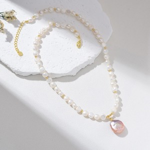 Baroque Pearl White Freshwater Pearl Necklace Pink Baroque Pendant Gold Filled Beaded Choker Women Minimal Elegant Jewelry Gift - Product Image 2