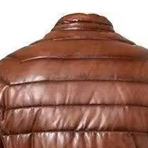 Veste à bulles intemporelle conçue pour les hommes recherchant à la fois chaleur et style dans un look de veste d'hiver - Product Image 5
