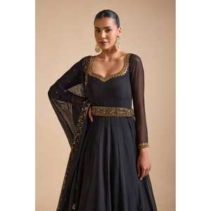 Robe de soirée africaine noire et dupatta taille M avec broderie et sequins par RTC 1kg - Product Image 6