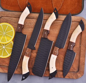 Ensemble de couteaux de chef professionnels en acier inoxydable avec revêtement en poudre noire, manches en os et bois de rose, cinq pièces, fabrication artisanale sur mesure, OEM - Product Image 3