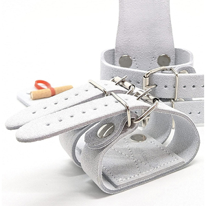 Poignées de gymnastique durables à 2 trous pour les exercices sur barre de gymnastique et les entraînements de fitness, les poignées de gymnastique à 2 trous offrent confort et maintien. - Product Image 5