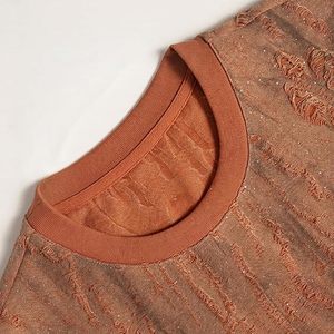 La Camiseta Perfecta - Tela Preencogida - Color Duradero - Prenda Esencial Versátil para Cualquier Ocasión Ahora - Product Image 5