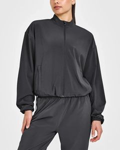 เสื้อแจ็คเก็ตกันลมสำหรับผู้หญิง น้ำหนักเบา ระบายอากาศได้ดี ทรงหลวม ซิปยาวเต็มตัว ช่องระบายอากาศด้านหลัง ปรับขนาดชายเสื้อได้ คอตั้ง เหมาะสำหรับออกกำลังกาย - Product Image 2