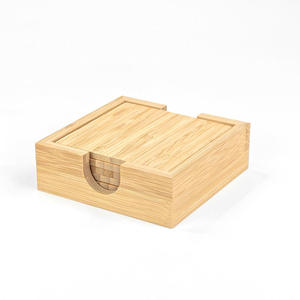 Sous-verre en bois d'acacia fait main, gravé au laser, écologique, avec logo personnalisé – Accessoires de maison modernes, bohèmes et rustiques - Product Image 4