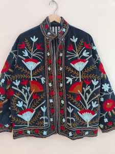 Veste en velours bleu marine brodée à la main style indien, robe de mariée bohème, veste de festival, cadeau de Noël - Product Image 2