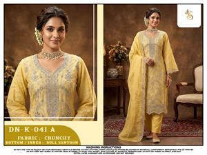 Ensemble Kurta et pantalon en tissu crépon de créateur avec dupatta, broderie lourde, tenue ethnique pour mariage et fête, avec doublure en Santoon mat - Product Image 3