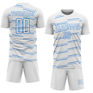 Ensemble de football de haute qualité imprimé par sublimation, deux pièces, short de football, uniforme de football à séchage rapide avec nom et numéro du joueur - Product Image 4