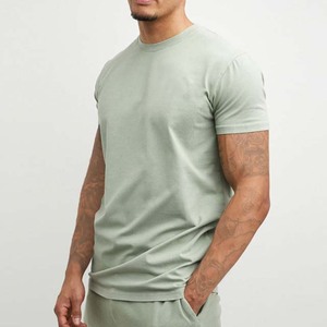 T-shirts en polyester/coton de haute qualité, vente en gros, pas cher, personnalisation OEM, logo personnalisé pour hommes, séchage rapide, respirant - Product Image 3