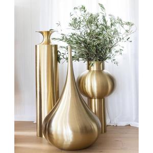 Vases de luxe pour événements, vases à fleurs dorés sur pied, style pilier haut, pot décoratif pour fleurs, décoration de mariage, style indien - Product Image 1