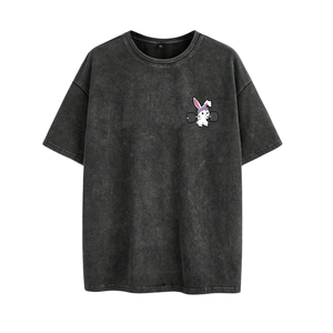 เสื้อยืดโอเวอร์ไซส์ลายกราฟิกสีดำ 100% ผ้าฝ้าย ทรงหลวม คอกลม แขนสั้น สไตล์ลำลอง สตรีทแวร์ พิมพ์ลายการ์ตูน ขายส่ง - Product Image 1
