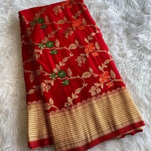 <b>Red</b> Silk <b>Saree</b> With Gold Floral Embroidery Women Traditional Indian Pakistani Wedding Floor-Length Ethnic Sari Regular Fit All s - Product Image 1