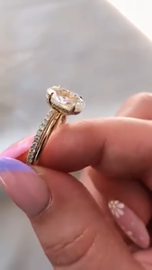 Bague de fiançailles de luxe ovale pour femme, diamant de laboratoire certifié IGI, en or massif 14 carats, avec bande torsadée croisée, pour mariage - Product Image 6