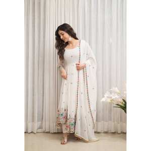 Robe de soirée Pent et Dupatta de créateur-pour fête - Product Image 3