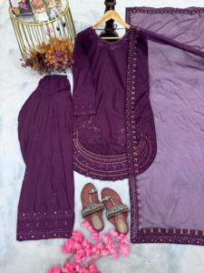 Wedding Salwar Kameez <b>Set</b> Ethnic Wear Knee-Length Silk Salwar Kameez Party Embroidery Sequence Zari Work - Product Image 5