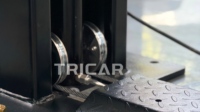 Tricar Nouveau modèle très demandé, Pont élévateur automobile 2 colonnes à dégagement manuel 4T, Capacité de levage 4000 kg, Certifié