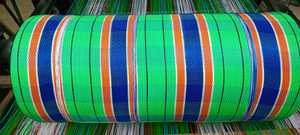 Rouleau de tissu recyclé 100 % nylon écologique à rayures, durable pour sacs de courses et sacs fourre-tout, tissé résistant avec revêtement PVC moyen - Product Image 3