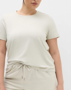 Camiseta de Yoga para Mujer 2026, Personalizada, Cuello Redondo, Manga Corta, Color Crema, 100% Algodón, Corte Regular, Color Sólido, Estilo Simple - Product Image 3
