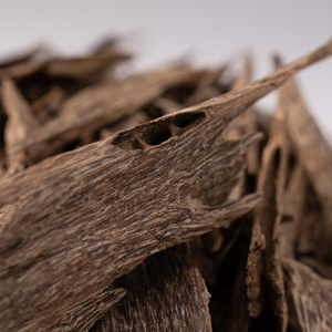 Exportation en gros de bois d'oud - Product Image 5