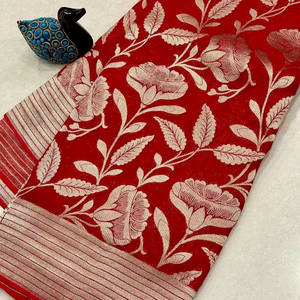 Sari de luxe en soie crêpe Khadi avec pallu en tissage Jari riche, pompons fantaisie, motif floral Jaal, bordure Jari doublée - Product Image 1