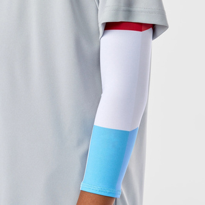 Unisex <b>Compression</b> <b>Arm</b> <b>Sleeves</b> Breathable Moisture Wicking Quick Dry Seamless Sports Style <b>Arm</b> <b>Sleeve</b> - Product Image 3