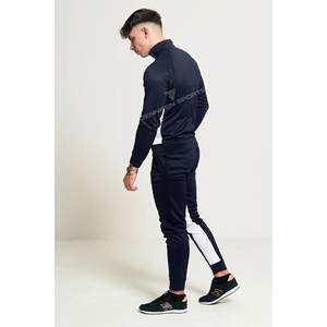 Fabricants de vêtements streetwear personnalisés, survêtement en polyester imperméable uni, léger, unisexe, impression par transfert par sublimation, jogging pour homme - Product Image 4