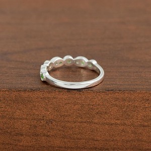 Anillos Finos Hechos a Mano en Plata de Ley 925, Anillos de Diopsido de Cromo de Color Verde Corte Redondo 100% Naturales, Únicos y Modernos - Product Image 2
