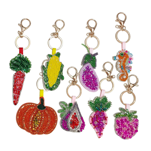 Porte-clés en perles avec étiquette personnalisée, broderie de perles, porte-clés avec nom pour breloques de sac - Product Image 6