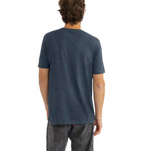 Camiseta Básica de Corte Regular de Color Sólido para Hombre N6200 de Primera Calidad de Next Level Apparel, Camisetas Personalizadas en Oferta - Product Image 2