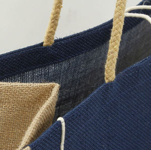 กระเป๋าชายหาดผ้ากระสอบเคลือบคุณภาพสูง ภายในกันน้ำเพื่อปกป้องสิ่งของที่คุณมีไว้ที่ชายหาด - Product Image 6