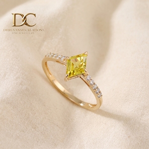 Anillo de Compromiso de Lujo con Rubí Corte Cometa de Oro Sólido de 9K Brillante, Certificado por IGI - Product Image 5