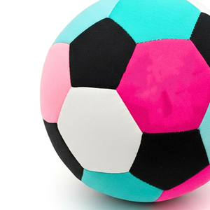 Ballon de football en mousse souple personnalisé pour enfants, ballon d'entraînement de football d'intérieur rembourré, logo personnalisé, fabricant en gros - Product Image 5