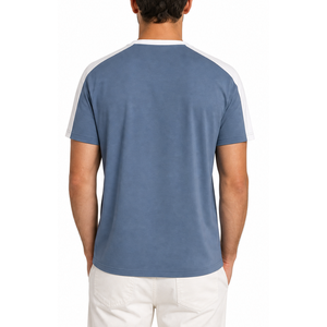 T-shirt classique pour homme à manches raglan avec logo personnalisé, panneau contrastant sur l'épaule, bleu acier et blanc uni - Product Image 4