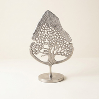 Sculpture abstraite attrayante en métal argenté avec base en marbre noir naturel, lot de 2, décoration de table contemporaine de luxe pour salon