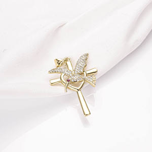 จี้รูปนกฮัมมิงเบิร์ดประดับเพชรเลี้ยงในห้องปฏิบัติการทอง 14K เครื่องประดับชั้นดีสำหรับผู้หญิง - Product Image 4