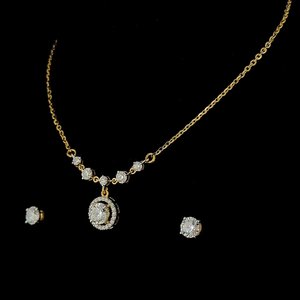 Collar de joyería de oro de 18 quilates premium con colgante de diamante cultivado en laboratorio de 1 quilate, corte redondo, azul vivo VVS1, cadena de oro de 18 pulgadas, regalo para ella. - Product Image 3