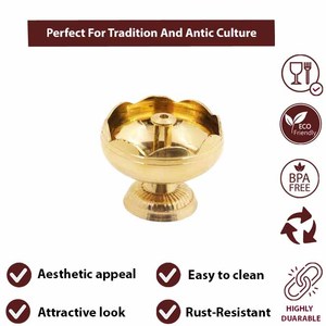 Support de bougie Diya en laiton en forme de lotus, fait main, traditionnel, porte-lampe à huile Deepam pour la maison, le temple, la Pooja, la décoration de festival, les cadeaux - Product Image 2