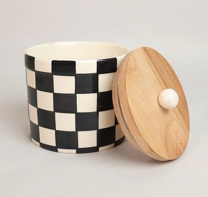 Pot de rangement en céramique de qualité supérieure avec couvercle en bois, récipient de cuisine hermétique, design à carreaux, durable, élégant, utilisation polyvalente - Product Image 2