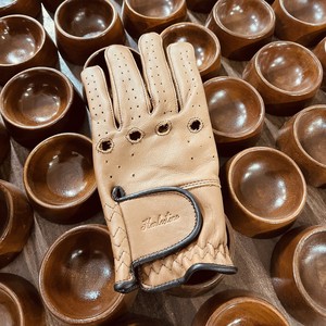 Guante de golf Geoffrey con logo en relieve - 100% cuero Cabretta - Color canela - Product Image 1