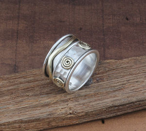 Anillo de Estilo Vintage con Incrustaciones de Plata 925, Engaste de Bisel, Acabado Texturizado, Diseño de Cruz Simple para Hombre, Idea de Regalo para Fiesta, Anillo de Bodas - Product Image 4